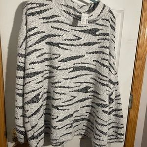 Maurices zebra mock neck Sherpa sweatshirt size 4 new with tags